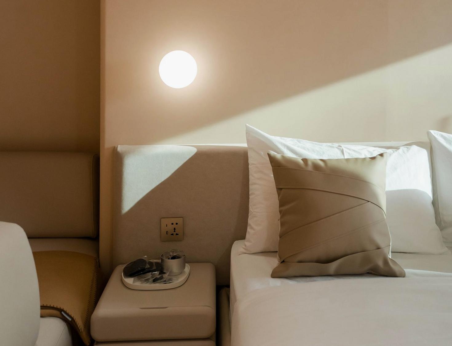 Suite Interior