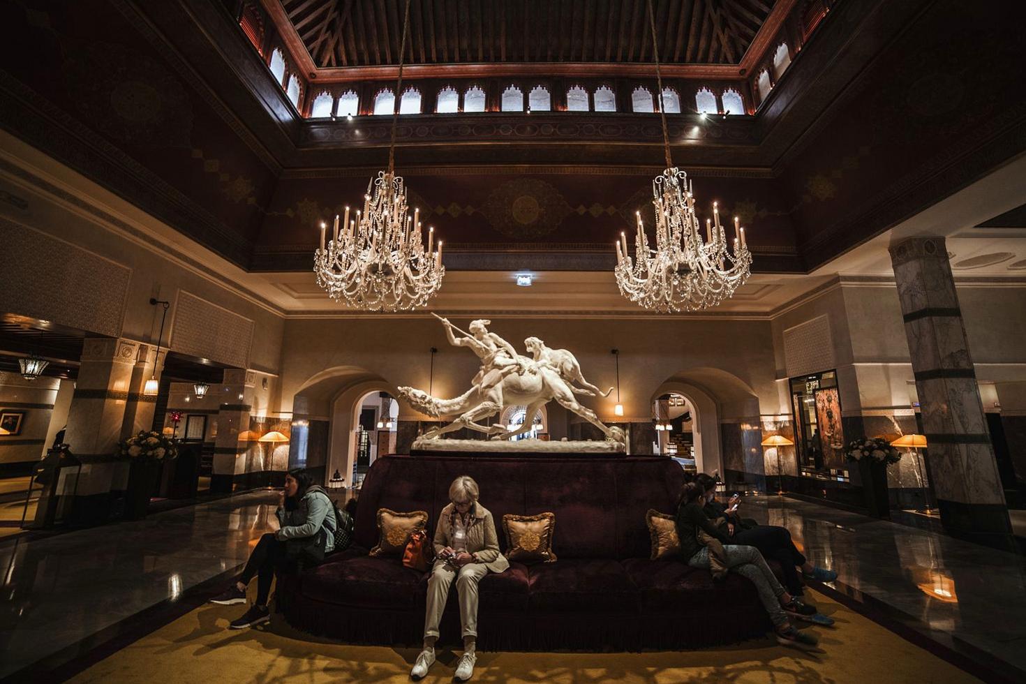 Guest photo of lounge bar